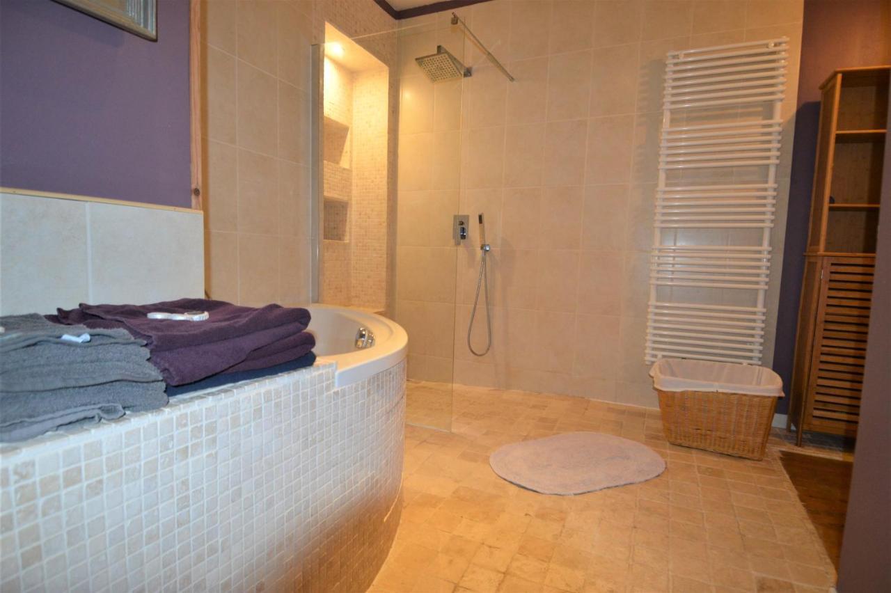 Holiday home Maison,appartement De Charme Bord De - Avec Jardin Et Wifi Luc-sur-Mer